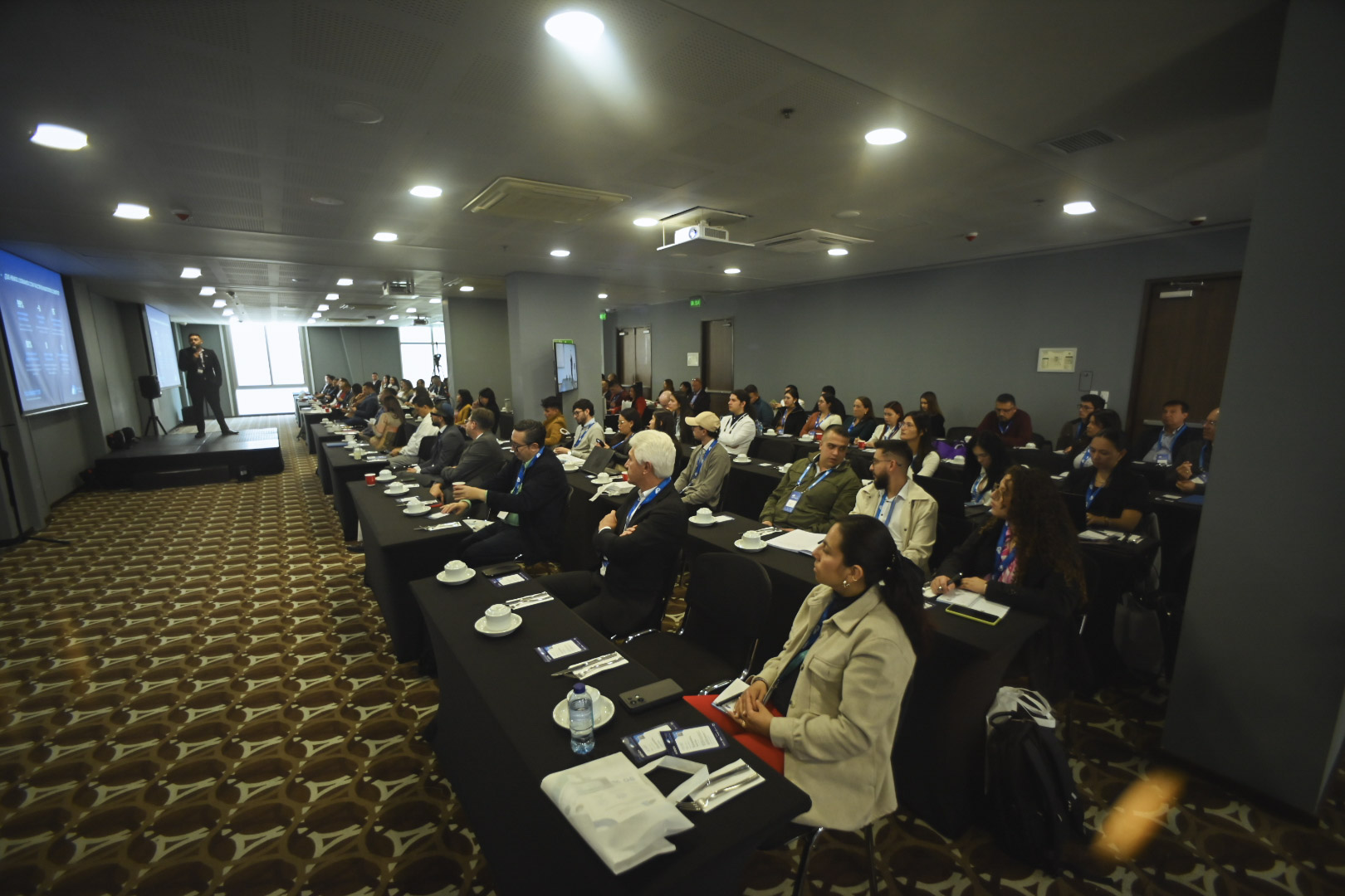 Presentación en sala de conferencias
